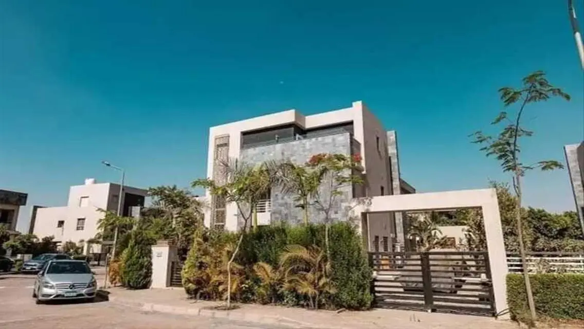 Luxury Apartment for Sale in the Heart of the City