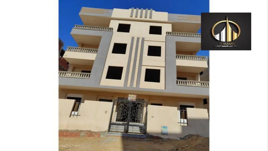 Luxurious Duplex for Sale in a Vibrant Area