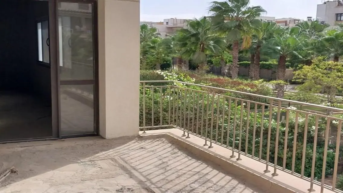 Luxury Apartment with Security and Stunning View