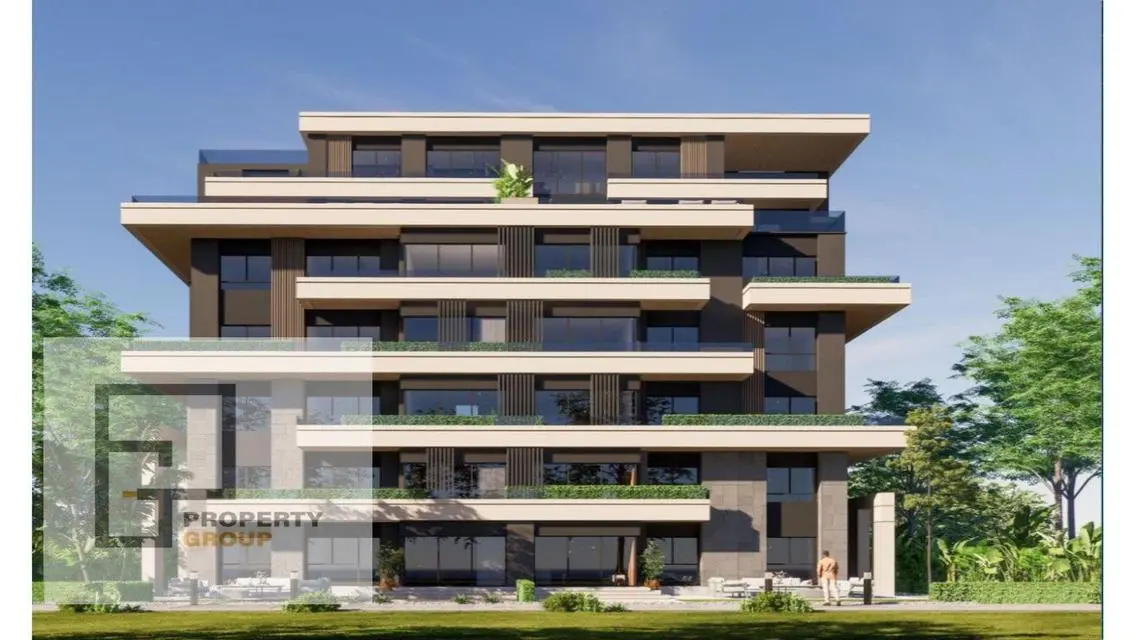 Luxury Apartment in La Colina 18