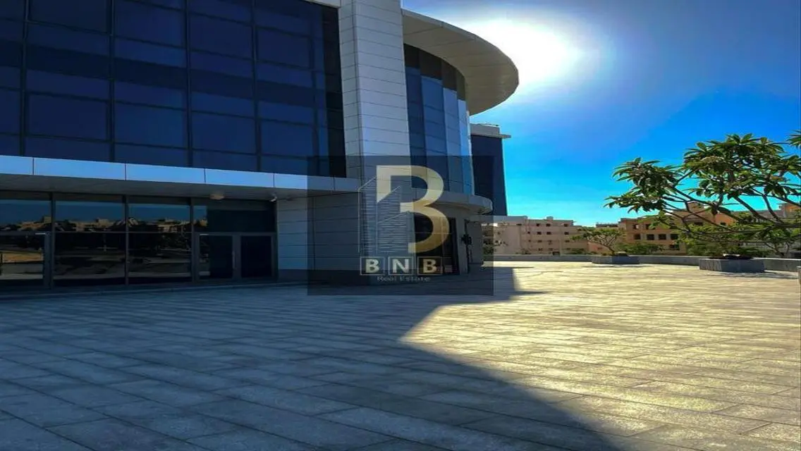 Luxurious Apartment in a Prime Location