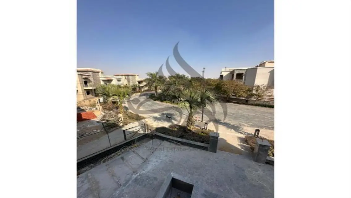 فيلا فاخرة بإطلالة على البحيرات