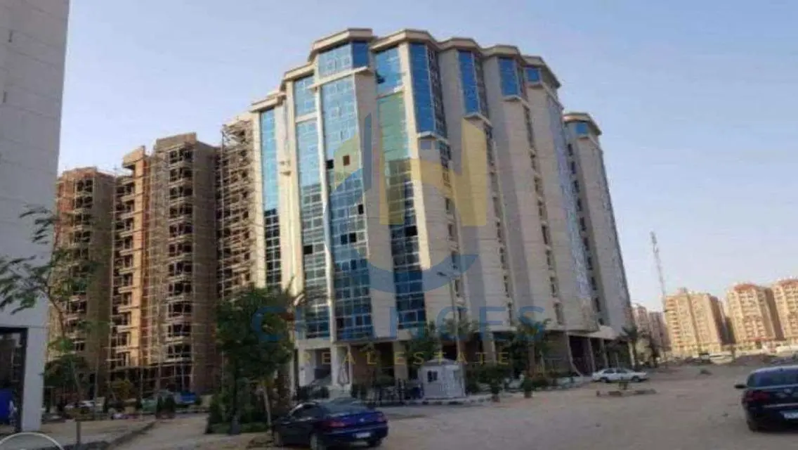 شقة رائعة للبيع في قلب المدينة
