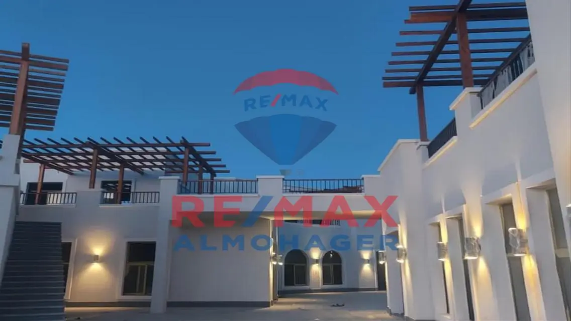 Luxury Property for Sale with Great Amenities