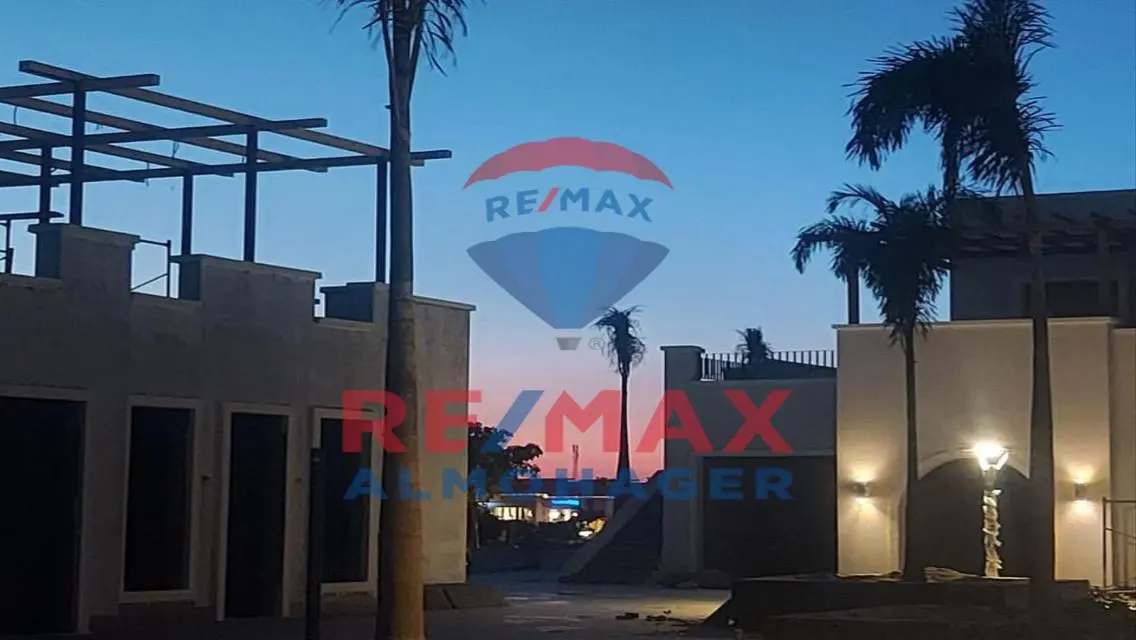 Luxury Property for Sale with Great Amenities