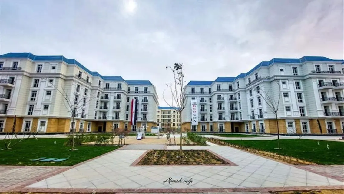 Luxury Apartment with Scenic Water Views and Prime Amenities