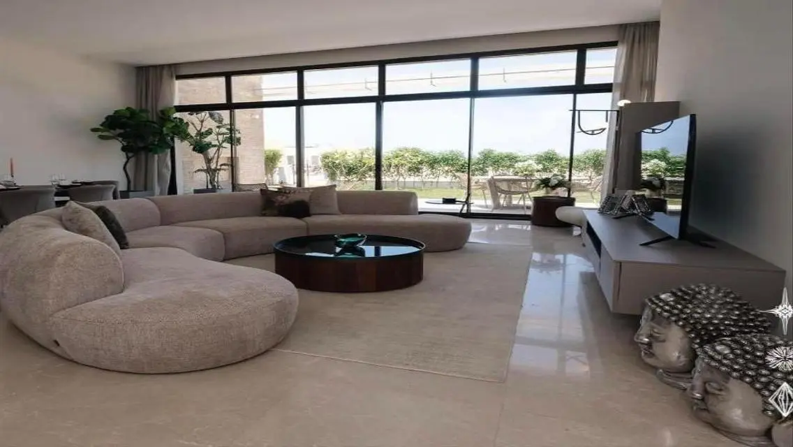 Luxurious Apartment in Mostakbal City with Stunning Views