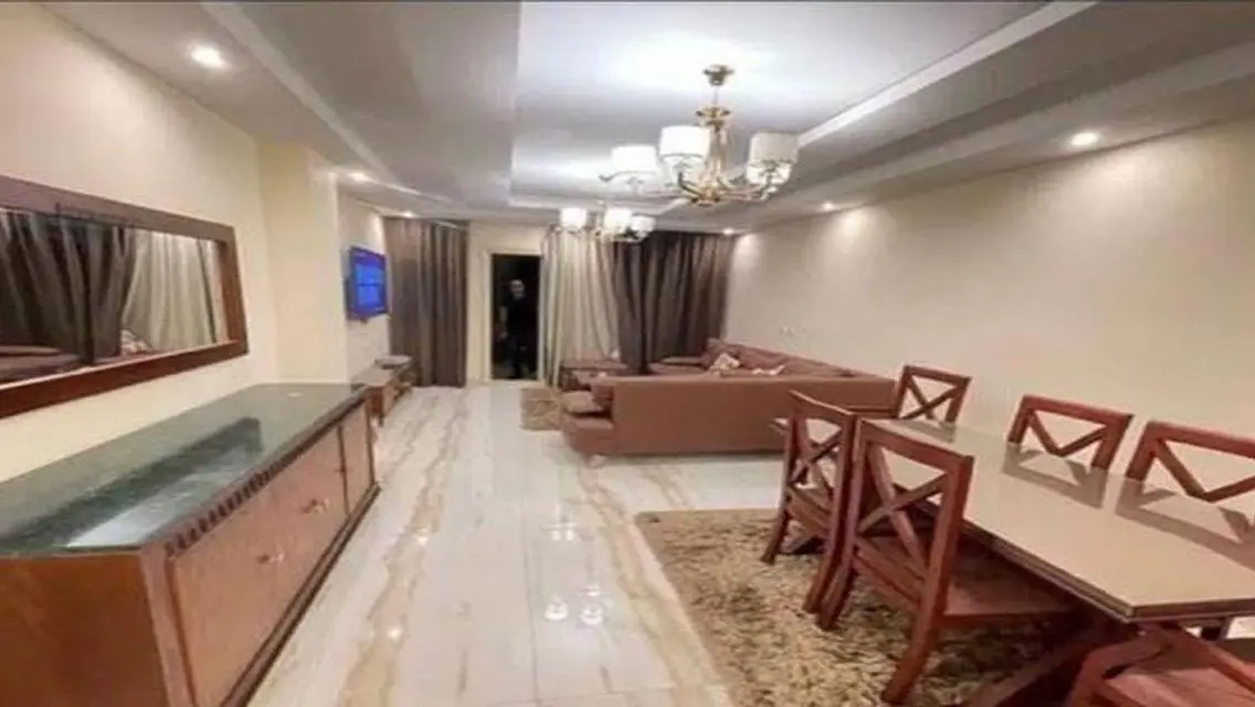 شقة فاخرة للبيع بسعر مغري