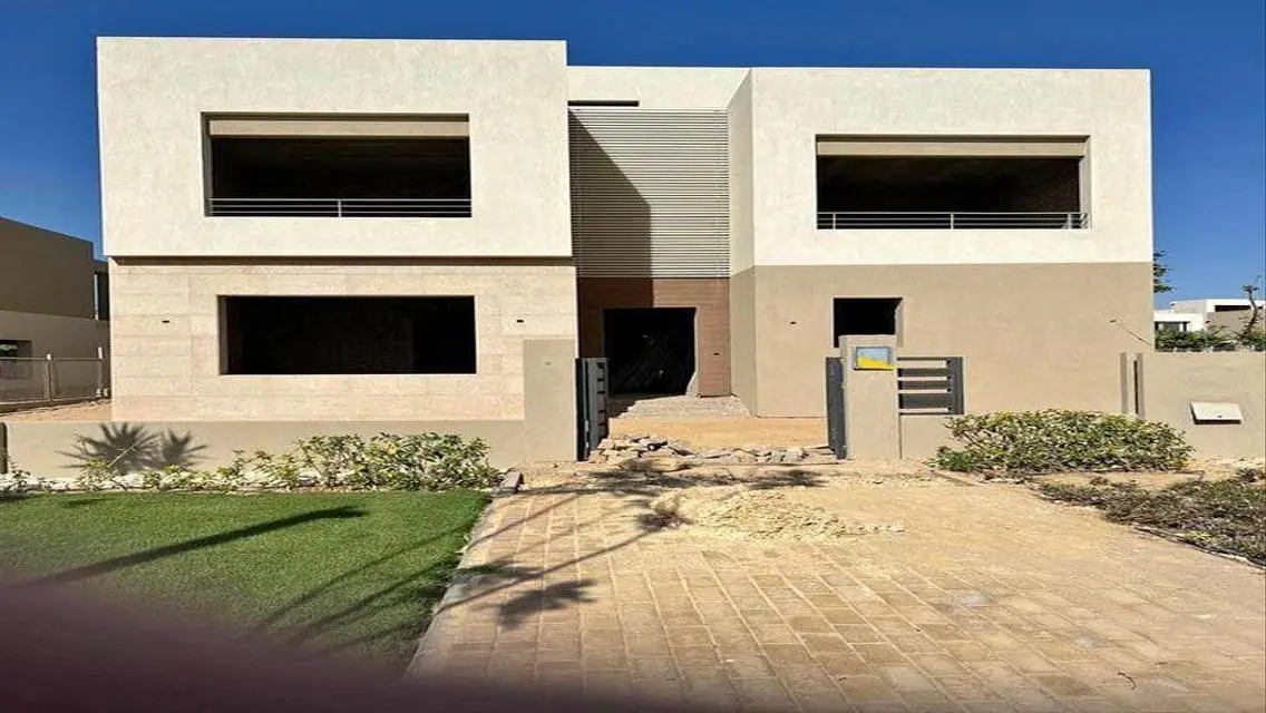 فيلا فاخرة مع جاردن ومسبح خاص