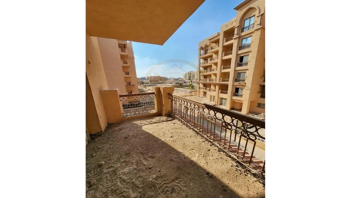 Luxury Apartment for Sale - Stunning View!