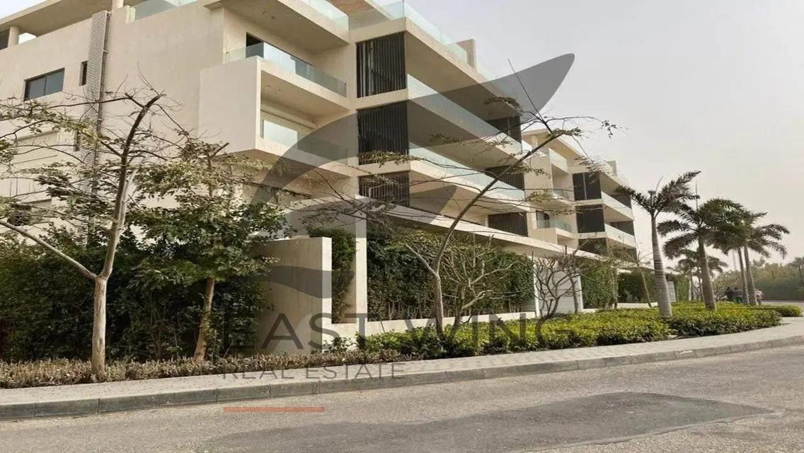 Lakeview Residence 3-Bedroom Apartment for Sale