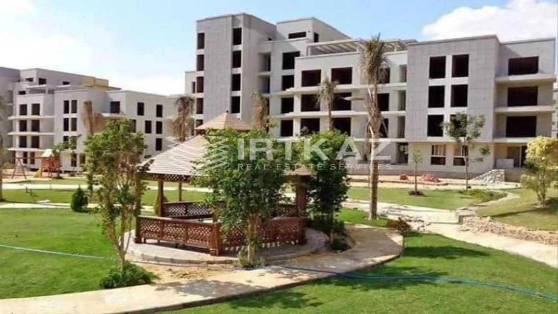 Luxury Lake View Apartment for Sale