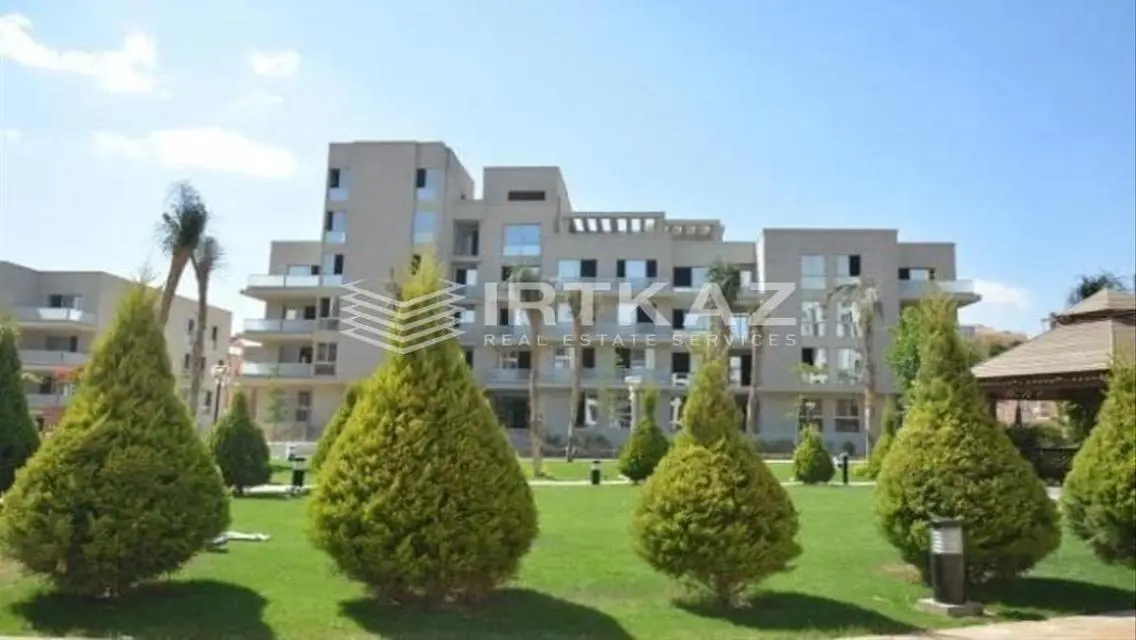 Luxury Lake View Apartment for Sale