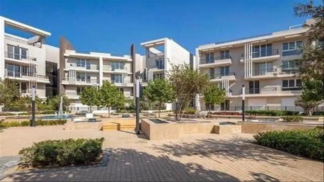 Luxury Villa for Sale with Ample Space - 6,000,000 EGP