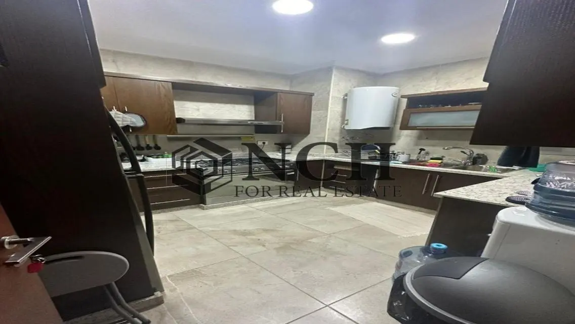 Stunning Villa with Spacious Living in Prime Location
