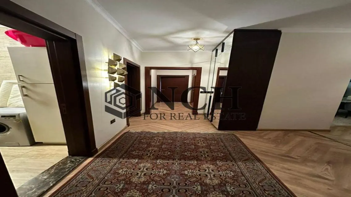 Stunning Villa with Spacious Living in Prime Location