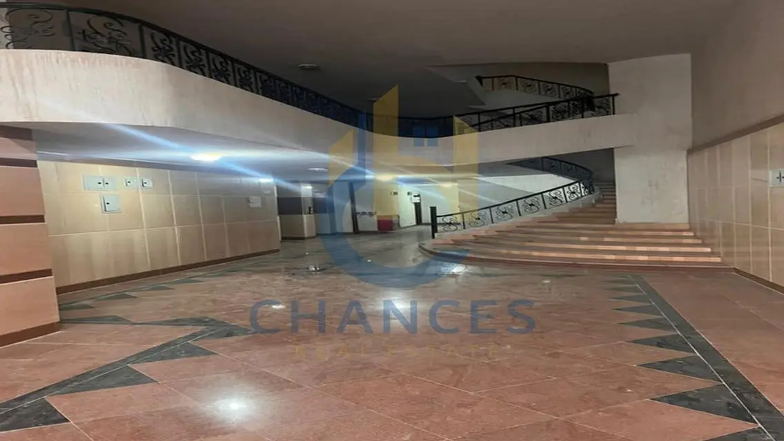 شقة فاخرة للبيع في قلب المدينة