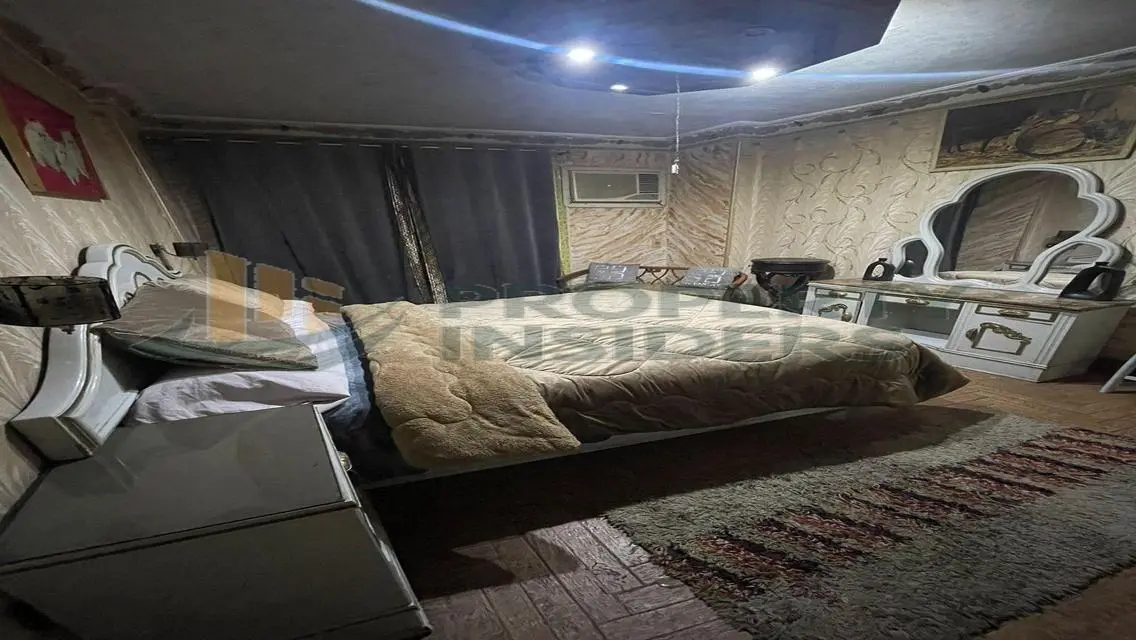شقة مميزة بمساحة واسعة للبيع