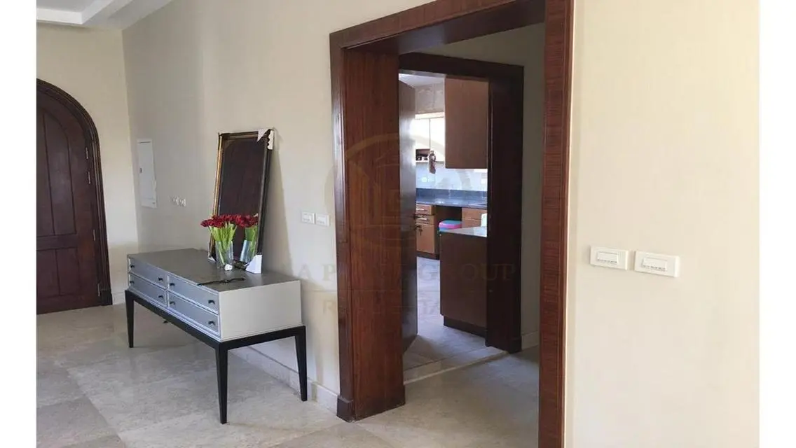 Luxury Apartment in Cluster 8 - 370 sqm