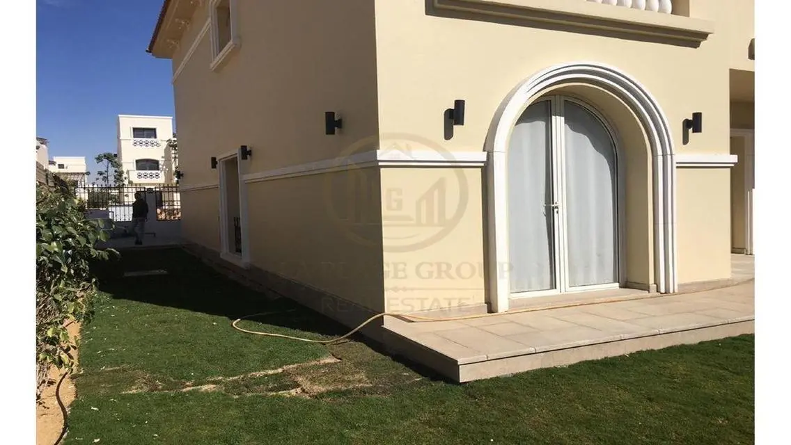 Luxury Apartment in Cluster 8 - 370 sqm