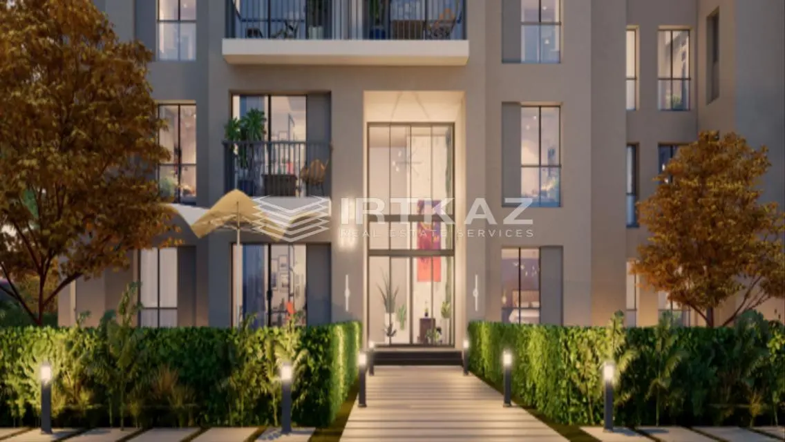 Luxury Apartment with Lake View in a Prime Location