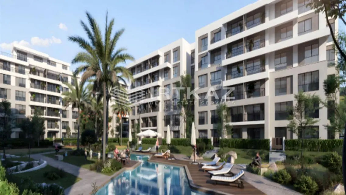 Luxury Apartment with Lake View in a Prime Location