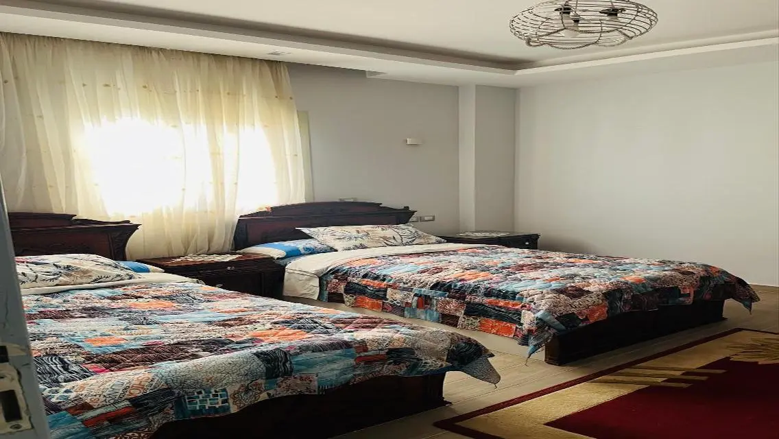 شقة فاخرة للبيع في موقع متميز