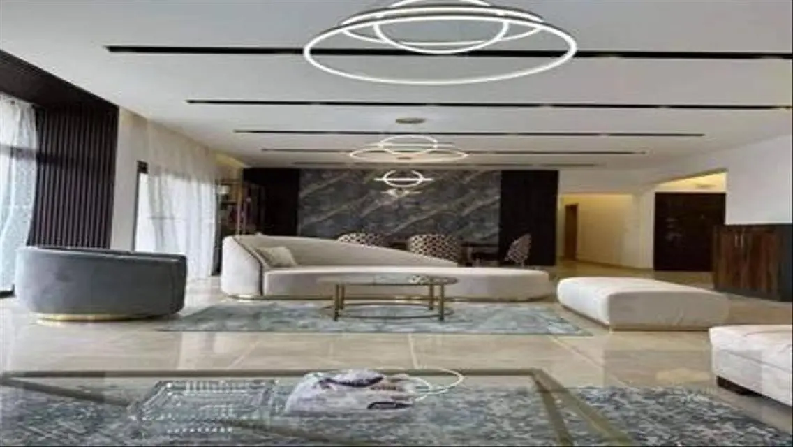 Luxury Villa for Sale with Spacious Layout in Prime Location