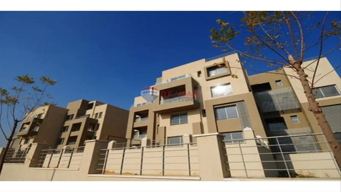 Luxury Apartment with Scenic Views