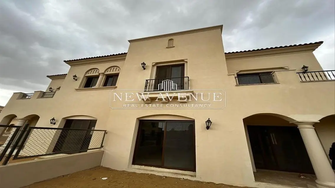 Luxurious Apartment for Sale with Ample Space in a Prime Location