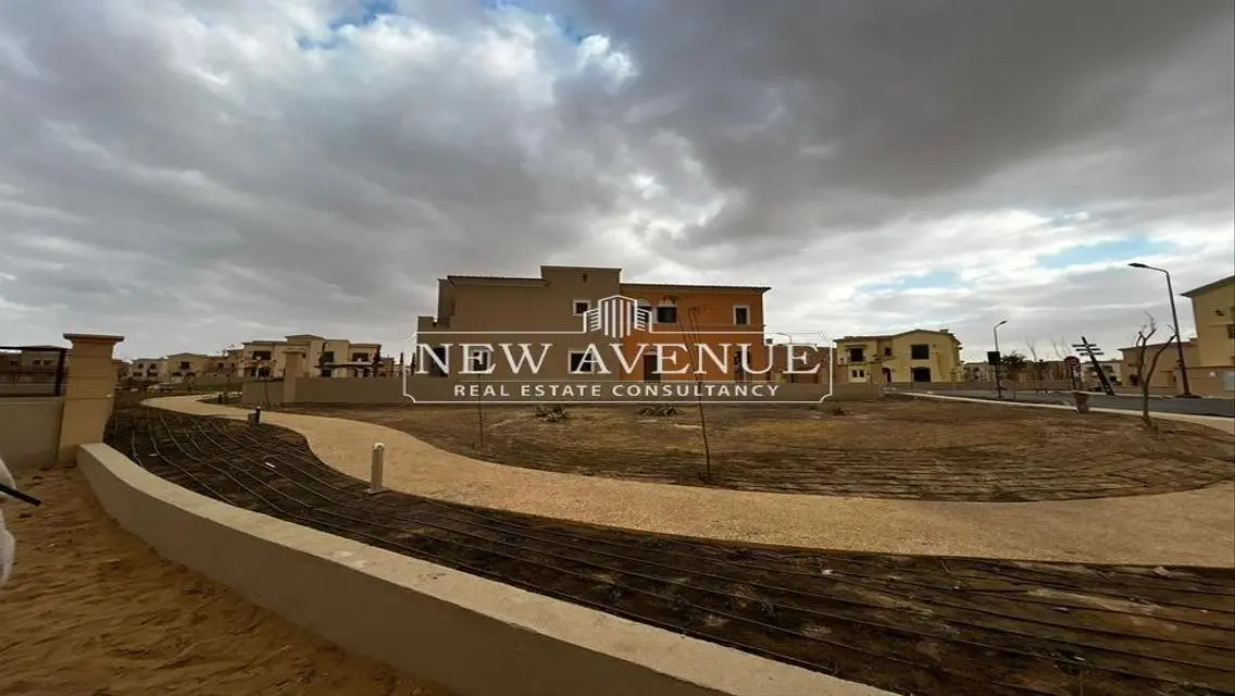 Luxurious Apartment for Sale with Ample Space in a Prime Location