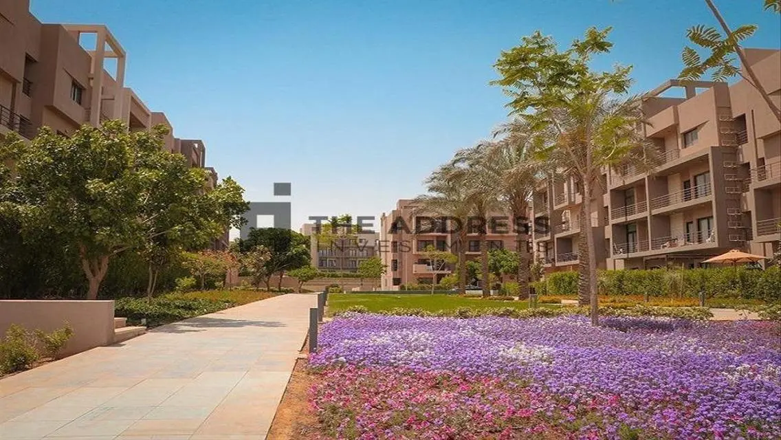 Luxurious Villa with Spacious Area and Stunning Views