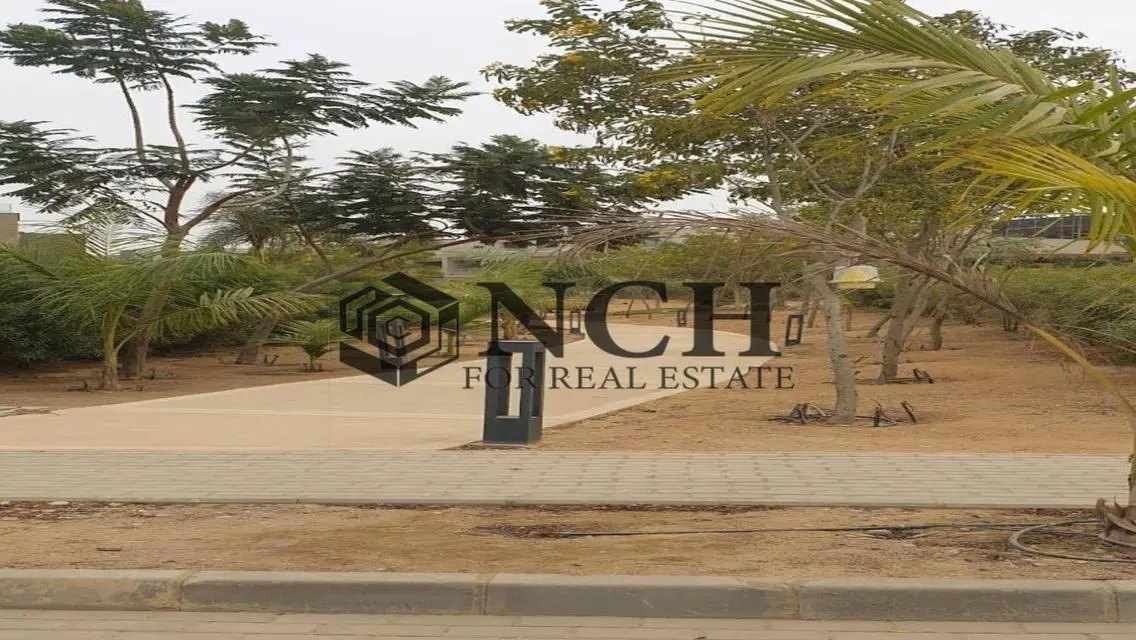 Luxury Villa for Sale with Garden and Shared Pool