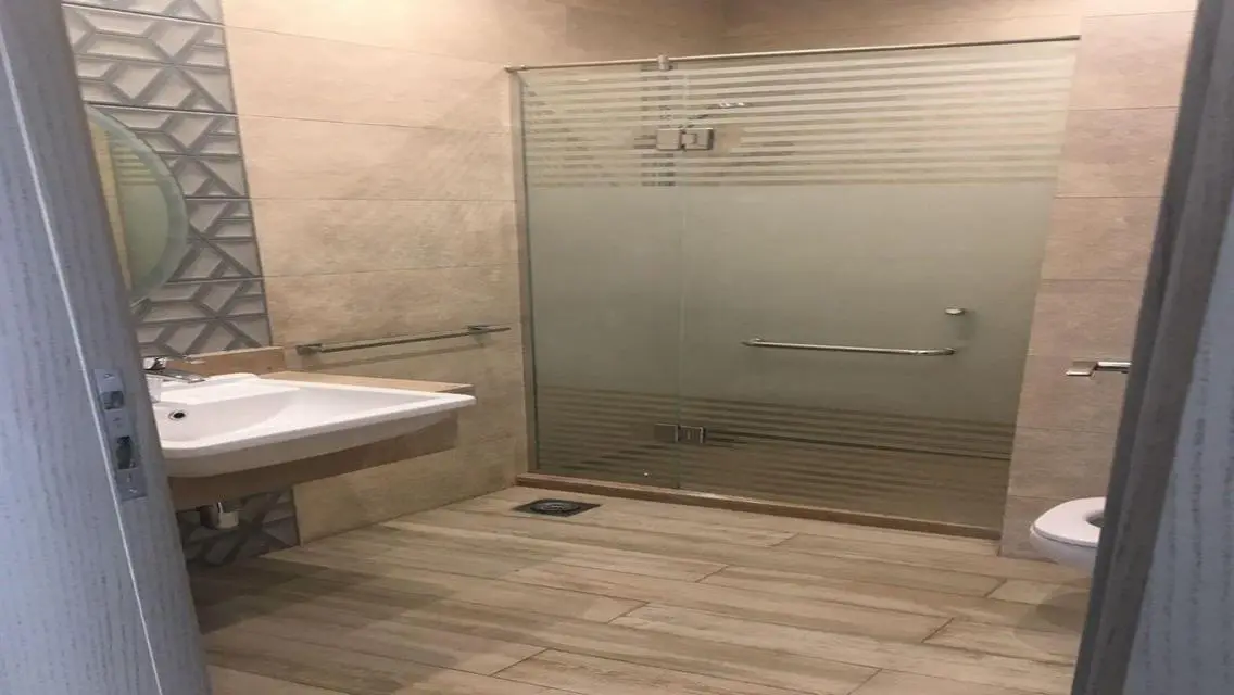 Luxurious Apartment with 3 Bedrooms and 3 Bathrooms