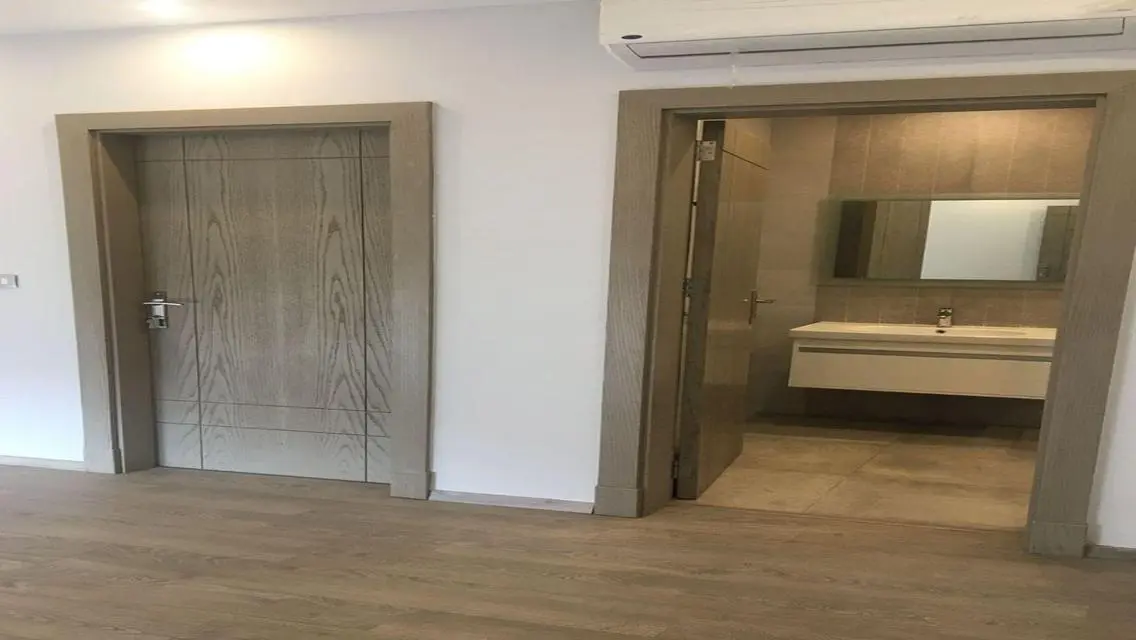 Luxurious Apartment with 3 Bedrooms and 3 Bathrooms