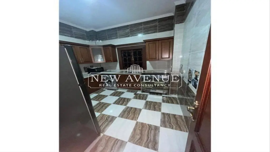 Luxury Apartment with Main Landmark View in the Heart of the City