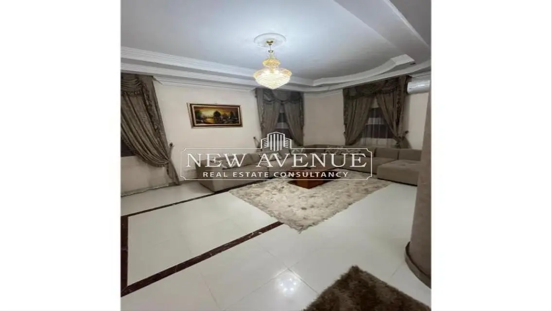 Luxury Apartment with Main Landmark View in the Heart of the City