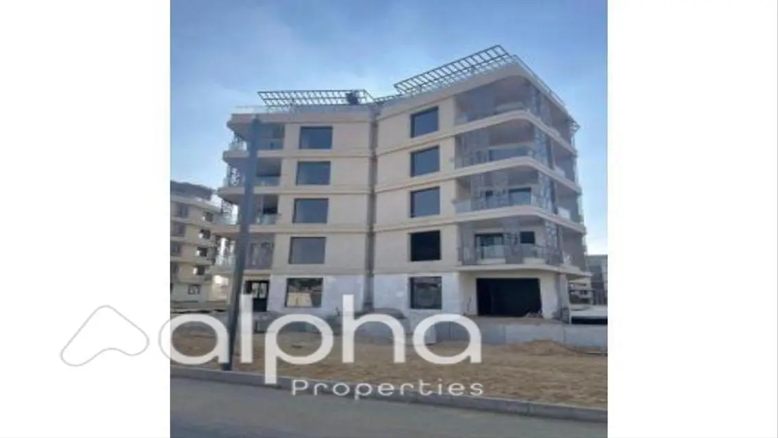 Stunning Apartment for Sale with Spacious Living Area
