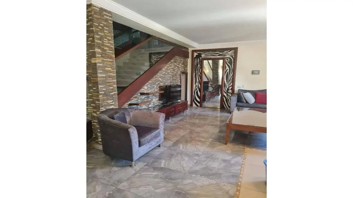 Stunning 400 sqm Apartment in the Heart of the City