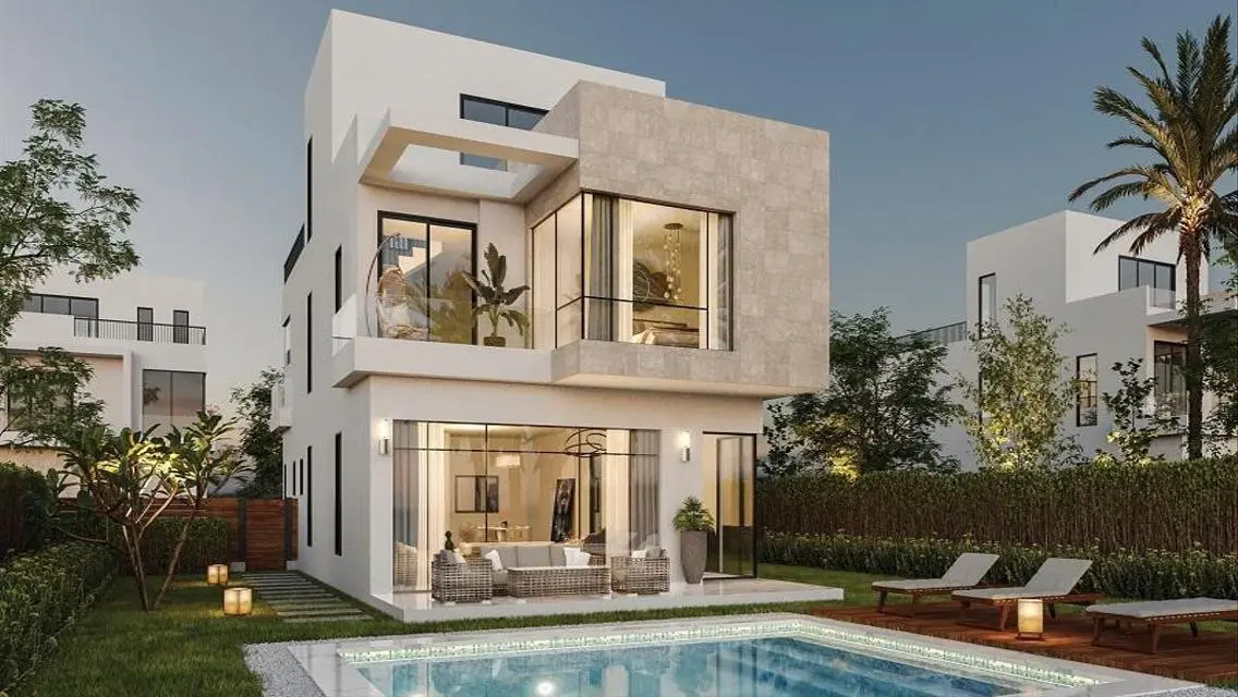 Luxurious Apartment in Kings Polo with Lake View