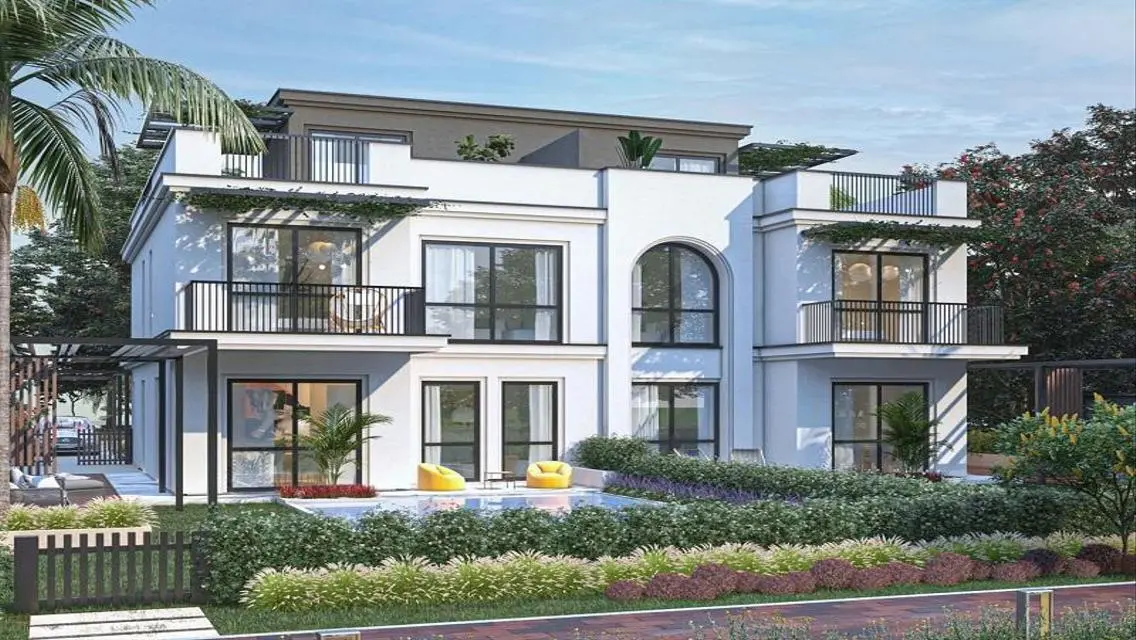 Luxurious Apartment in Kings Polo with Lake View
