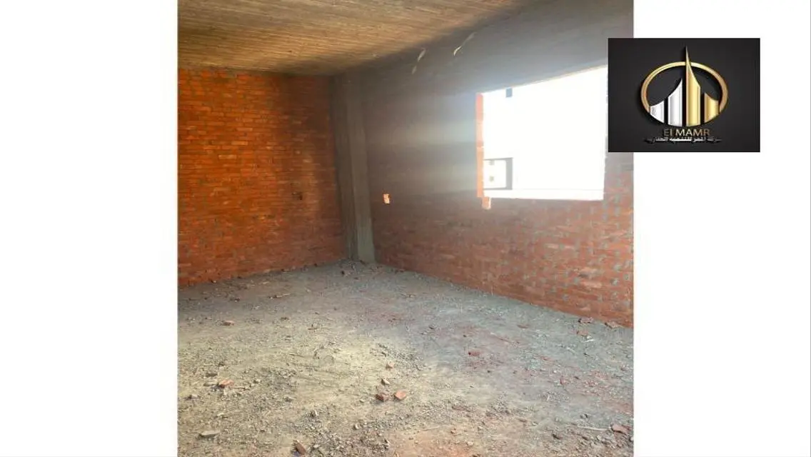 Luxurious Apartment with Spacious Area in the Heart of the City