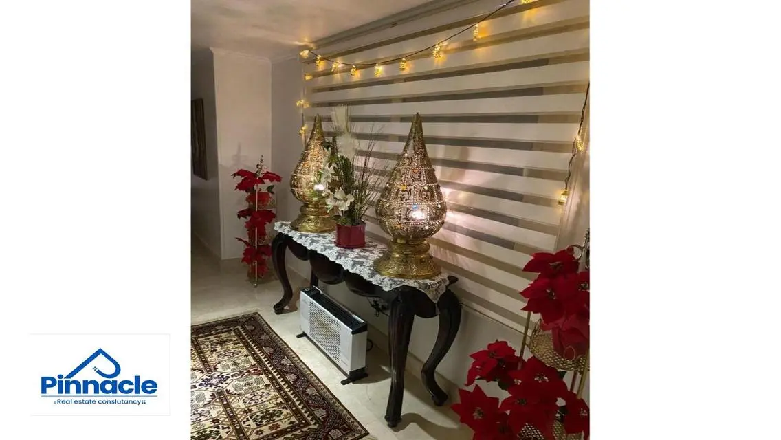 Luxury in the Heart of the City: Spacious Apartment