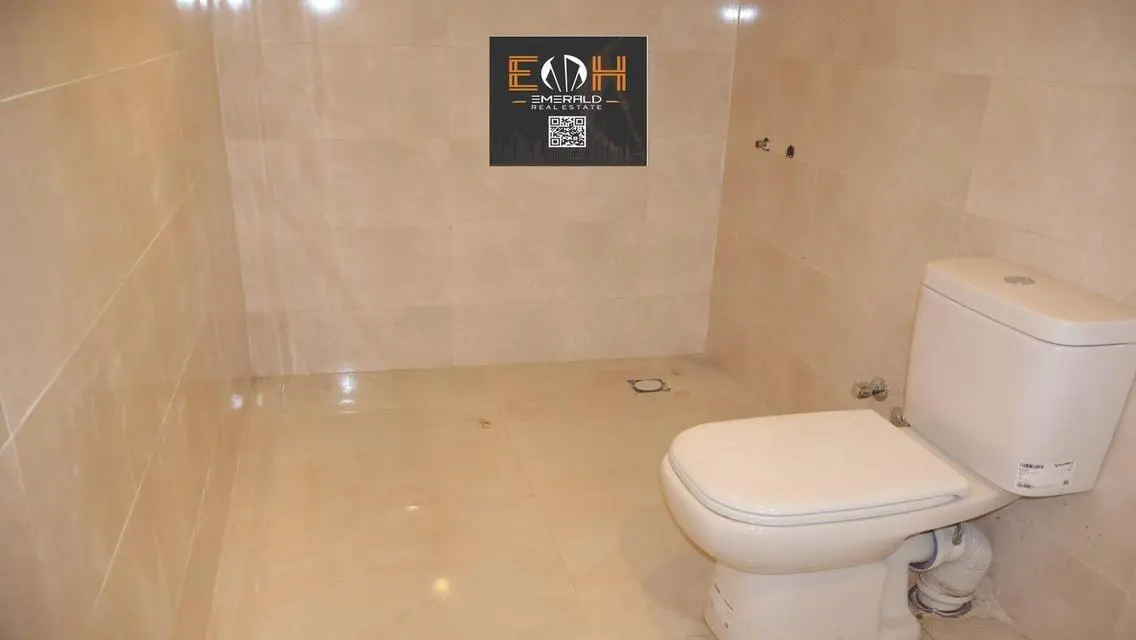 Luxury Villa for Sale with Modern Design and Private Garden