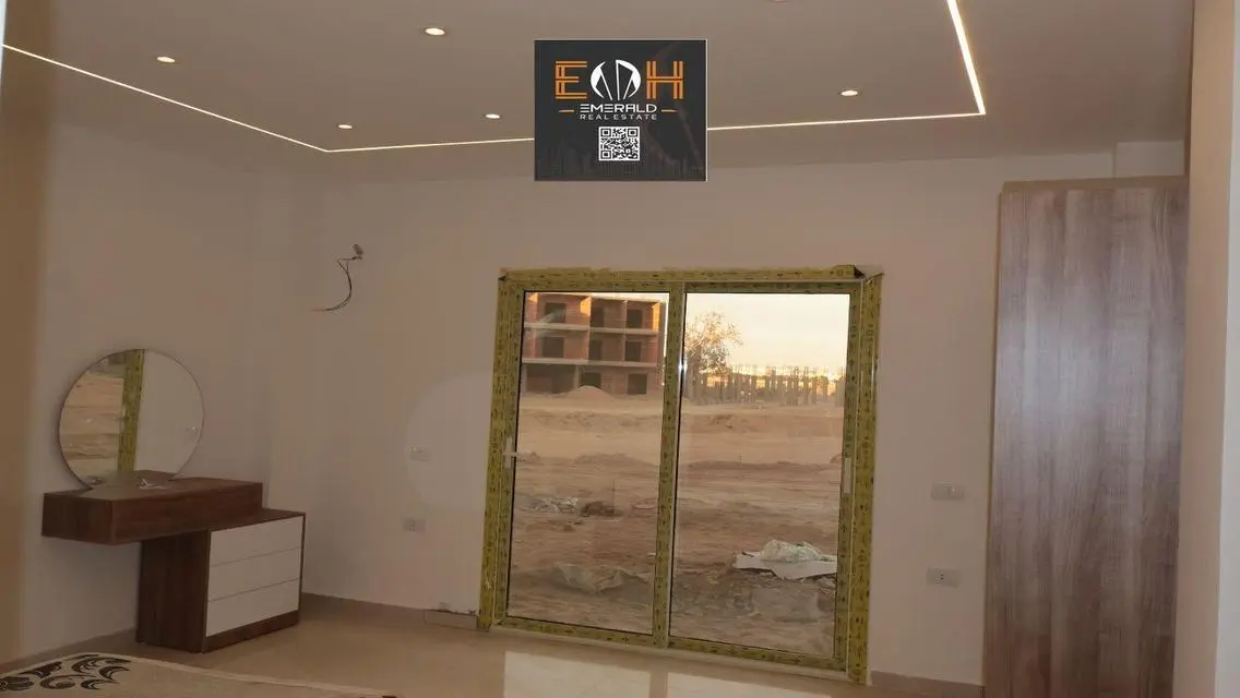 Luxury Villa for Sale with Spacious Living