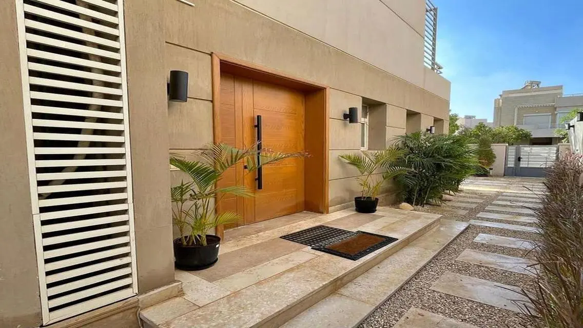 Luxurious Palace for Sale with Private Pool and Garden