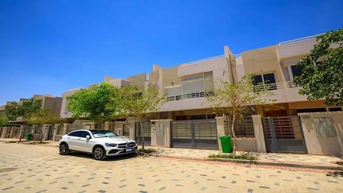 Luxurious Palace for Sale with Private Pool and Garden