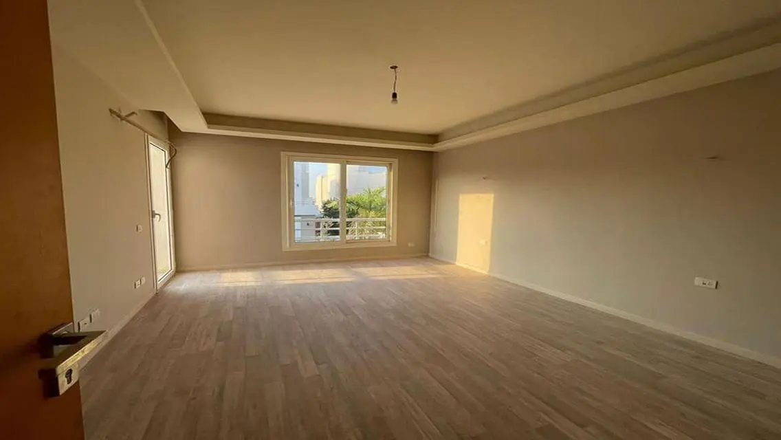 Luxurious Palace for Sale with Private Pool and Garden