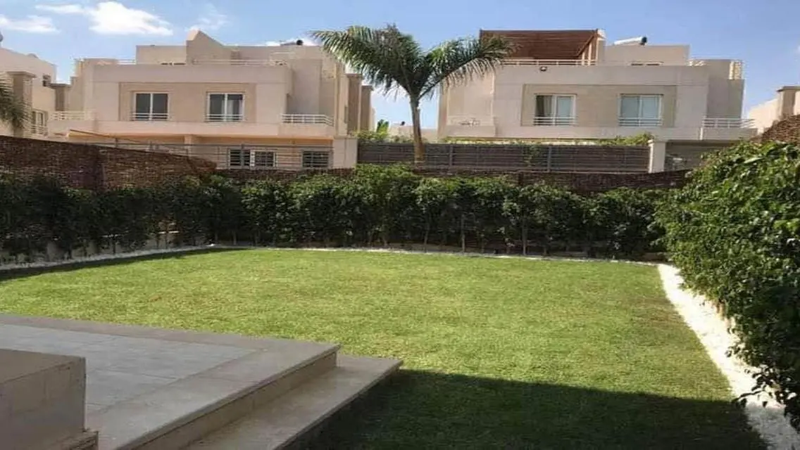 Luxurious Palace for Sale with Private Pool and Garden
