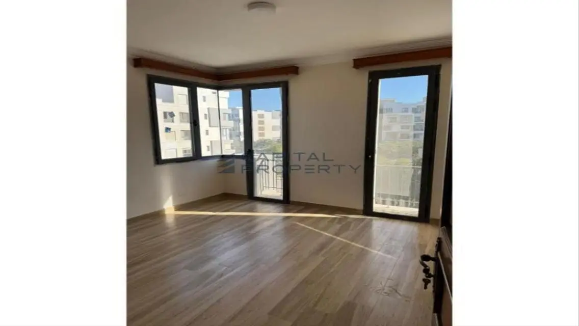 Stunning Apartment for Sale in 191 Area